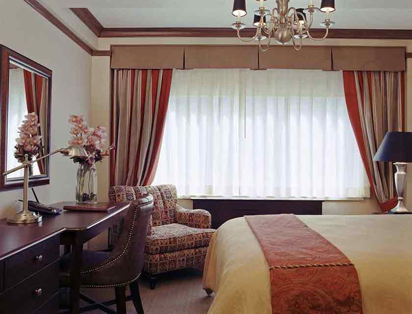 Blakely Superior Room